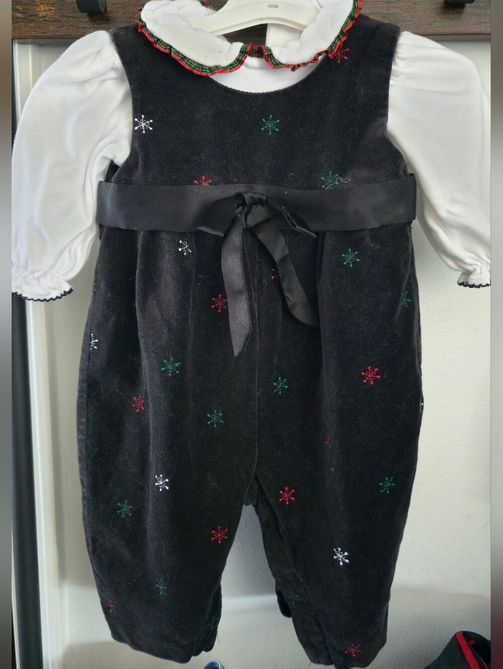Black Velvet Holiday Embroidered Romper with White Bodysuit Vintage OSHKOSH 6-9M